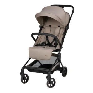 Passeggino Peg Perego Aria aperto su sfondo bianco