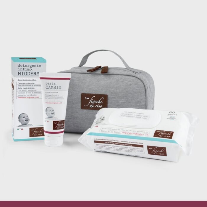 Cofanetto Cambio Pannolino Fiocchi di Riso contenente beauty case con intimo mioderm, pasta cambio e salviette